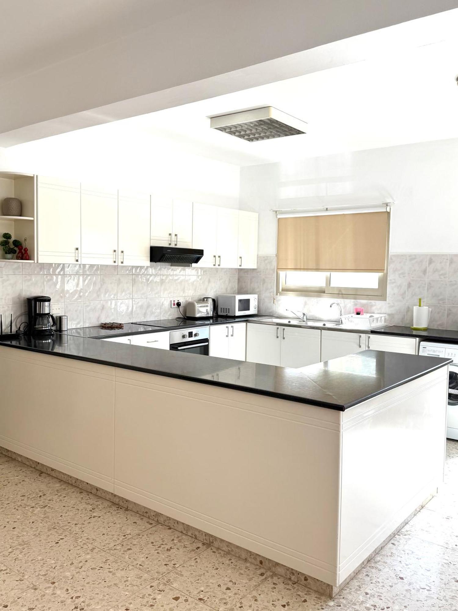 Himonas Apartments Писури Екстериор снимка