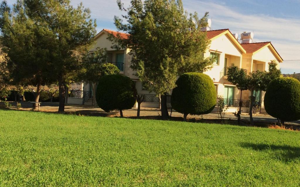 Himonas Apartments Писури Екстериор снимка