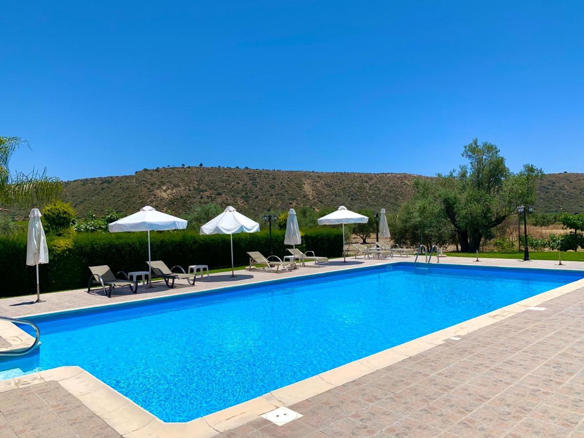 Himonas Apartments Писури Екстериор снимка
